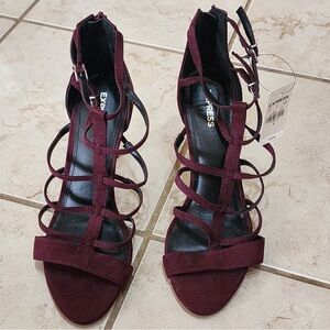 NWT Express Wine Colored Burgundy Strappy Heeled Sandals Size 8